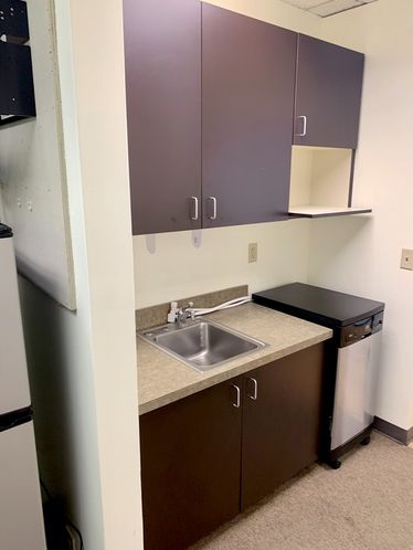 Sale/Lease Opportunity In Downtown Portland: 140 SW Arthur St, Portland, OR 97201